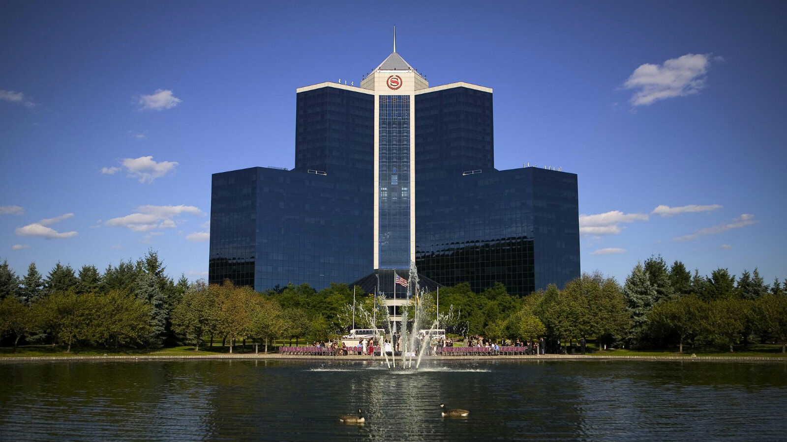 Sheraton Mahwah Hotel Exterior photo